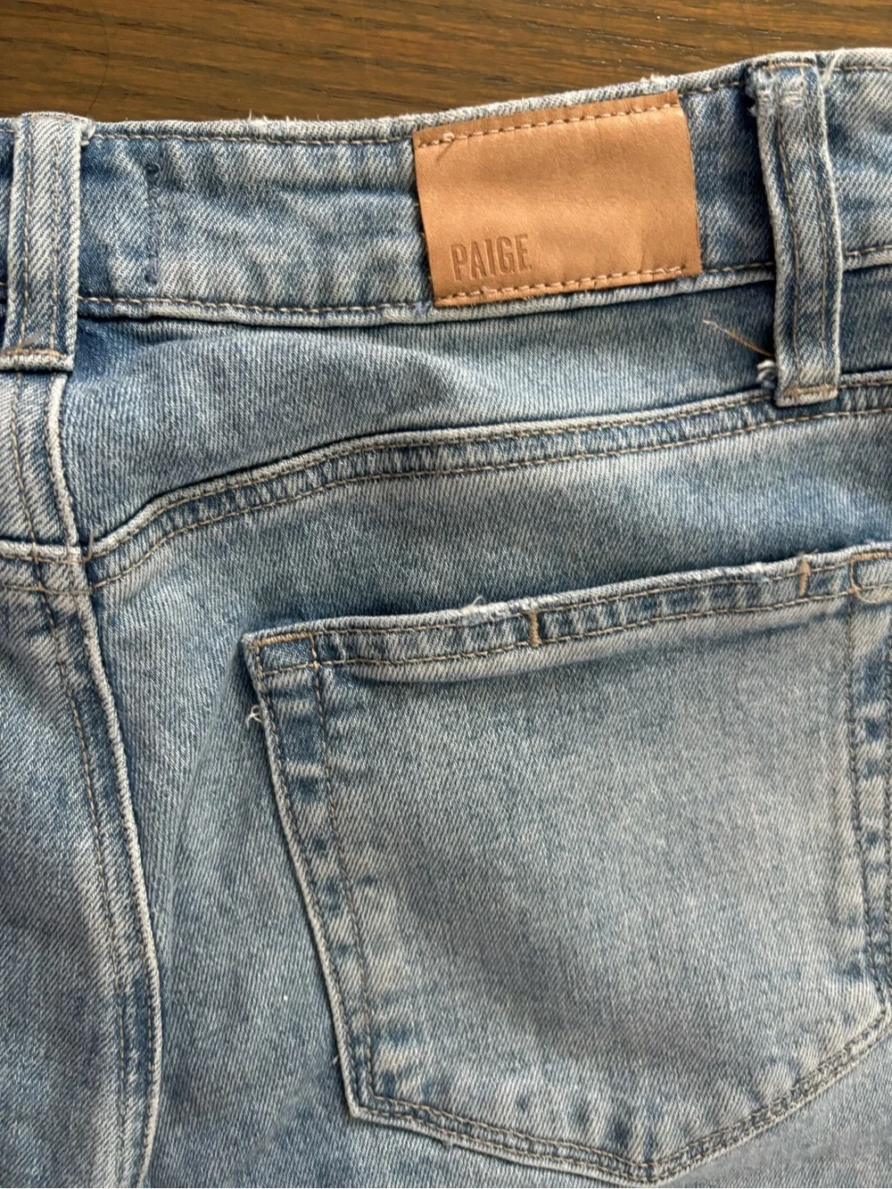 Paige Hoxton Slim Women’s Size 26 Light Blue Jeans in Mariska​to distressed